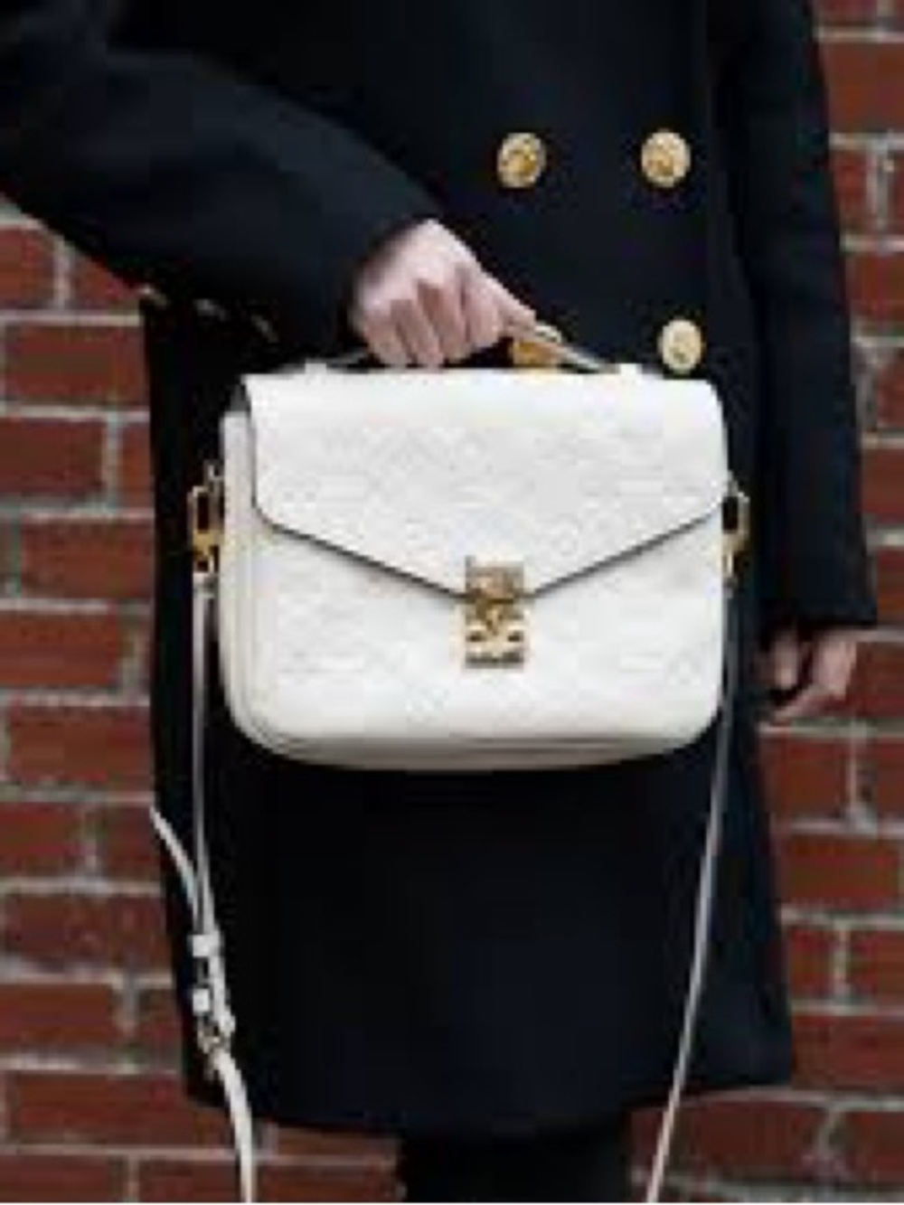 ‼️WOW‼️Source Unknown White Embossed Monogram bag with Brown Wrapped Handle‼️ - Picture 10 of 10